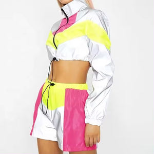 Hermoso y elegante traje de 2 piezas a prueba de agua de color sólido rompevientos conjunto de chándal para exteriores conjuntos cortos rompevientos - Product Image 2