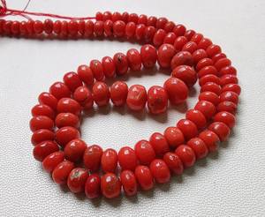 Venta al por mayor Rondelle cuentas coral 8 a 4 MM cuentas 16 pulgadas hebra AAA + CALIDAD cuentas de Coral rojo coral liso cuentas de coral suministros - Product Image 1