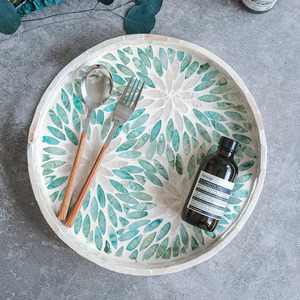 PLATEAU ROND FLORAL DE PERLE - Product Image 6