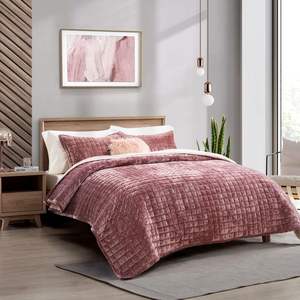 Ensemble <span class=keywords><strong>de</strong></span> <span class=keywords><strong>couette</strong></span> en velours <span class=keywords><strong>de</strong></span> luxe King Size <span class=keywords><strong>Rose</strong></span> mauve poussiéreux, ensemble <span class=keywords><strong>de</strong></span> <span class=keywords><strong>couette</strong></span> en velours, couvre-lit surdimensionné ensemble <span class=keywords><strong>de</strong></span> literie matelassé - Product Image 4
