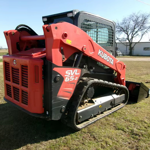 รถตักล้อยาง Kubota SVL65-2 แบบตีนตะขาบ พร้อมหัวขุดด้านหน้าและด้านหลัง รับน้ำหนักได้ 9 ตัน - Product Image 1