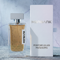 Flacon de parfum carré vide en gros 50 ml 50 g en verre rectangulaire avec bouchon carré en alliage de zinc et pompe pulvérisatrice pour emballage de parfum