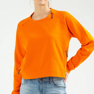 Sweat-shirt doux populaire de haute qualité pour femmes pour les entraînements d'hiver et les vêtements de détente Service OEM à coupe courte et élégante disponible - Product Image 6