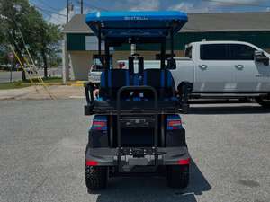 Voiture de golf électrique confortable à 4 places, nouvelle conception, batterie au lithium, autonomie de 50 miles, fonctionnalités avancées pour les sorties en groupe familial - Product Image 6