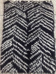 Alfombra de área abstracta de pila alta de lujo Alfombra de lana bereber marroquí anudada a mano hecha de algodón suave - Product Image 3