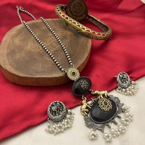 Conjunto de collar oxidado de herencia real hermosa de moda con pendientes y anillo de dedo para ropa de boda y ropa de fiesta para mujer - Product Image 2