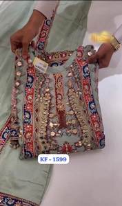 ชุดเลเฮนกาโชลีแบบปากีสถาน งานฝีมือพิเศษ ผ้าไหมจอร์เจตต์ลายแจ็คการ์ดหนา พิมพ์ลายดิจิทัล ปักลาย สำหรับโอกาสพิเศษ - Product Image 2