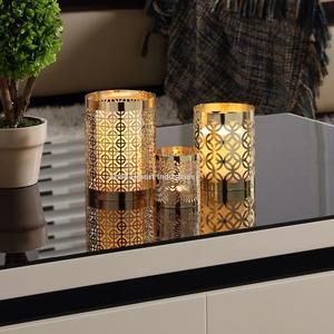 Soporte votivo redondo de latón con diseño de corte láser para luz de té en acabado dorado, Juego de 3 para decoración navideña y del hogar - Product Image 4