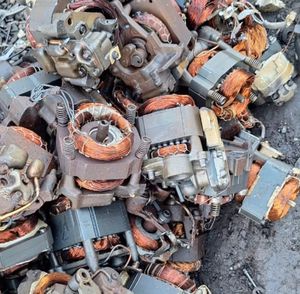 Déchets de moteurs électriques à 99,99 % / Déchets de compresseurs de réfrigérateur, Déchets de fils de cuivre - Product Image 1