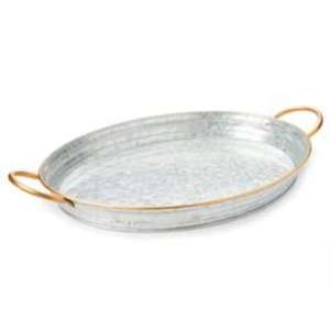 Plateau de service en métal galvanisé robuste et léger pour organiser les essentiels de la maison ou servir des repas avec charme fermier - Product Image 5