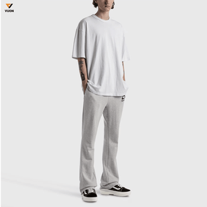 Pantalon de survêtement évasé décontracté pour hommes, pantalon évasé ample en molleton lourd sérigraphie Offres Spéciales vente en gros OEM - Product Image 1