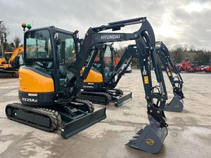 New Kubota Engine Mini Excavators <b>for</b> <b>Sale</b> 1T, 2 <b>Ton</b>, <b>3</b> <b>Ton</b> Compact <b>Diggers</b> at Low Factory Prices High Performance & Durability - Product Image 4