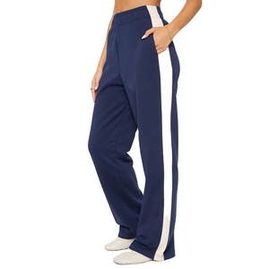 กางเกงวิ่งผู้หญิงแบบมีแถบสีขาวและขากว้าง ชุดออกกำลังกายโยคะ กางเกงวอร์มทรงหลวมสำหรับผู้หญิง - Product Image 3