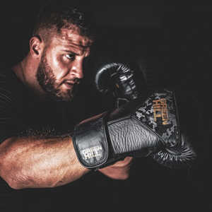 Guantes Acolchados GREEN HILL, Impermeables, de Cuero PU, Varios Tamaños (8oz 10oz 12oz 14oz 16oz), con Diseño Impreso para Deportes - Product Image 4