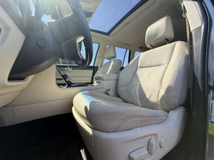 CLEAN 2022 Lexus GX 460 Luxury AWD Conduite à gauche Norme Euro IV 50001-75000 Miles 6 places - Product Image 4