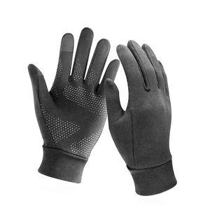 Gants de course confortables en gros sur mesure pour le sport dans des gants d'entraînement respirants de qualité supérieure avec des gants personnalisés 2025 - Product Image 3