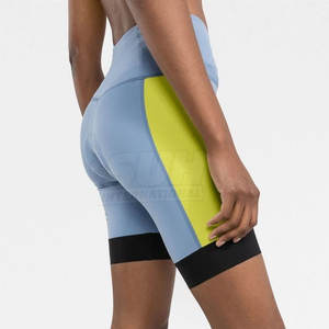 Shorts de cycliste pour femmes, respirants, à séchage rapide, très vendus, de haute qualité, vente en gros, fabriqués au Pakistan - Product Image 3