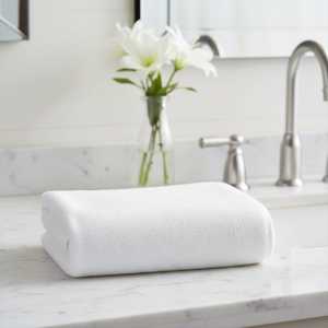 Serviette de bain d'hôtel en coton turc 100% en gros, 70x140cm, 450 GSM, super absorbante, douce, fabriquée en Turquie, qualité supérieure OEM - Product Image 4