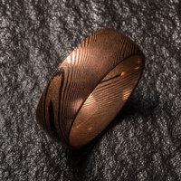 Bague de mariage unisexe en acier Damas vintage faite à la main avec motif torsadé, bague de fiançailles personnalisée en acier inoxydable pour homme