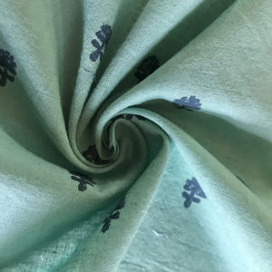 ผ้าฝ้ายพิมพ์ลายด้วยมือ ลายดอกไม้แบบมินิมอล ดีไซน์บูติ |   ผ้าสีเขียวเซจลายชนเผ่าอินเดีย - Product Image 3