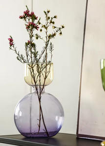 Jarrón de vidrio de borosilicato alto Metier, florero de colores creativo moderno soplado a mano para boda, hogar, dormitorio, comedor - Product Image 3