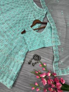 Party Wear Look Diseñador Lehenga Choli Con Bordado, Lentejuelas Trabajo - Product Image 4