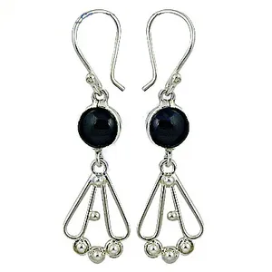 Pendientes colgantes chapados en plata 925 para mujer con diseño de flor de perla de agua dulce y ónix - Product Image 1