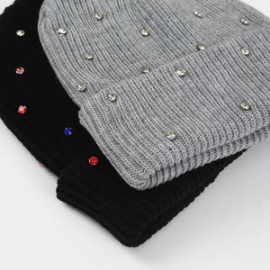 Gorro de Punto con Pedrería de Lujo para Mujer, Gorro de Invierno de Piel Sintética de Conejo, Gorro Brillante de Moda para Mujer - Product Image 2