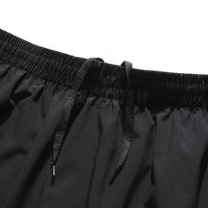 Pantalones cortos informales sólidos de cintura media estilo callejero, ligeros, de secado rápido, hechos a medida para la venta en línea - Product Image 3