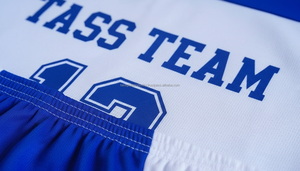 Uniformes de football pour hommes de haute qualité avec logo personnalisé, 100% polyester, séchage rapide, respirant, col en V, dernier design, ensembles de football - Product Image 3