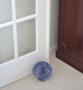 Arrêt de porte à nœud de singe en bleu - Product Image 2