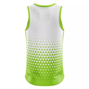 Venta al por mayor logotipo personalizado Unisex secado rápido poliéster Jogging uniforme transpirable sin costuras gris dos piezas chándal conjunto más correr - Product Image 5