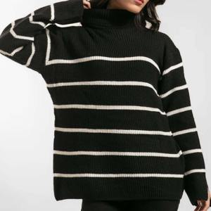 Pull en laine 100% personnalisé pour femme - Nouveau design à manches longues pour l'hiver avec logo frontal, anti-froissement et respirant, en vente - Product Image 5