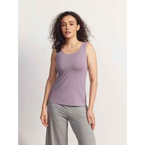 Camiseta sin mangas de punto premium personalizada para mujer, de bambú acanalado - Product Image 3