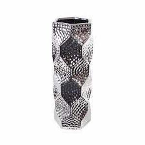 Aluminium Black & Gold Mirror Modern Handmade Indoor Outdoor Tall Large Wedding Home Floor Vase with Hammered Design - Product Image 3