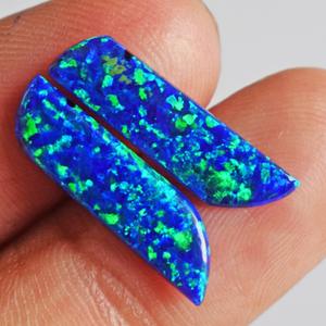 Paire opale de feu bleu vert étincelant, Cabochon en forme fantaisie, taille 20x5x2 MM, boucles d'oreilles assorties, fabrication de bijoux, paire de pierres précieuses - Product Image 2