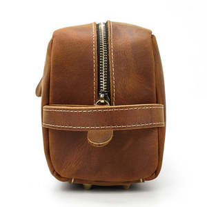 Sac de toilette vintage en cuir avec fermeture éclair, grande capacité, pour rangement, cosmétiques, trousse de toilette de voyage suspendue - Product Image 4