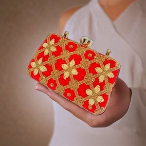 Elegante estampado floral a mano con cuentas monedero nupcial alta demanda brillante declaración moda de mujer disponible precios al por mayor - Product Image 5