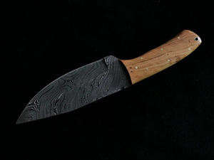 Cuchillo de bolsillo con hoja de acero de Damasco hecho a mano, mango de madera de olivo para acampar, desollador, caza, uso al aire libre. - Product Image 2