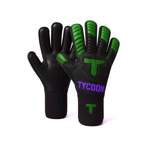 Padded Backhand For Ultimate Comfort Goalkeeper Gloves Goalkeeper Gloves With Secure <b>Strap</b> - Product Image 4