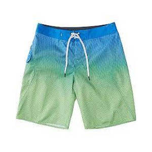 Short de sport personnalisé de couleur fendue, respirant et épais, avec impression par sublimation - Product Image 3