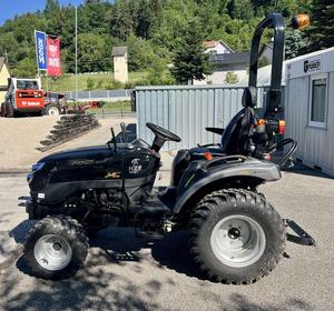 Envío Gratis, Tractor Compacto Solis Panther 26 HST Edición Negra de 25 HP y 1.0 Tonelada, Aprobado por EPA/CE - Product Image 6