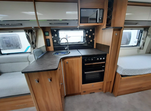 2025 léger modulaire 4 personnes Mini caravane RV Suspension indépendante camping-car camion remorque étanche camping-cars tout-terrain - Product Image 2