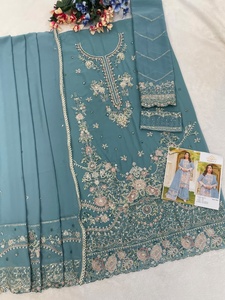 Costume pakistanais en georgette de renard de qualité exceptionnelle, costume salwar brodé pour mariage et soirée, disponible au prix d'usine - Product Image 4