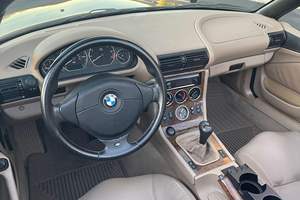 BMW Z3 2.5i Roadster 2001 d'occasion, boîte manuelle 5 vitesses, 6 cylindres, principalement d'origine sudiste - Product Image 4