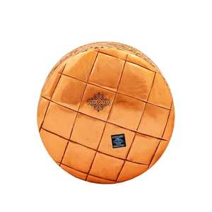 Lámpara de Aceite Espiritual Lota de Cobre Puro Hecha a Mano con Diseño Om Swasthik Shree y Accesorio para Puja - Product Image 4