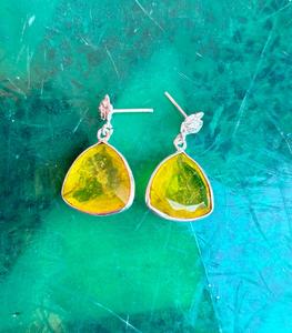 Pendiente hecho a mano de zafiro amarillo de Plata de Ley 925, hermoso pendiente de mujer, pendiente de piedra amarilla. - Product Image 3