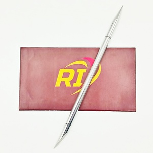 Pousse-cuticules en acier inoxydable de haute qualité, forme de stylo pointu, double extrémité, double usage, réutilisable pour les soins des ongles en gel et en acrylique - Product Image 1