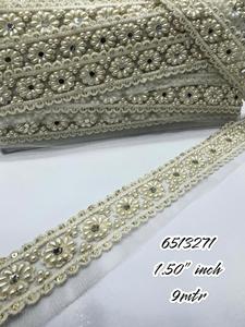 Vêtements en organza de 2 pouces de largeur sur mesure Broderie florale blanche dans des motifs géométriques But de revente - Product Image 3