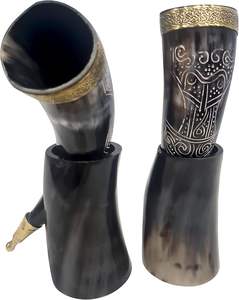 Ensemble de cornes à boire viking rustiques polies avec support en métal - Matériel organique écologique Corne naturelle Durable Décoration de mariage et de maison - Product Image 5